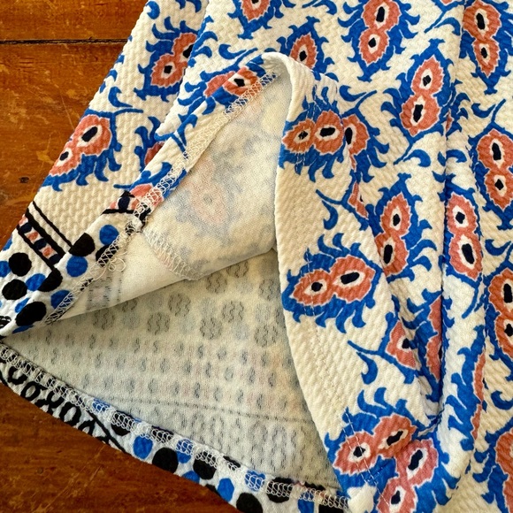 ๐2/$20๐ STRAPLESS MINI DRESS - Picture 5 of 8